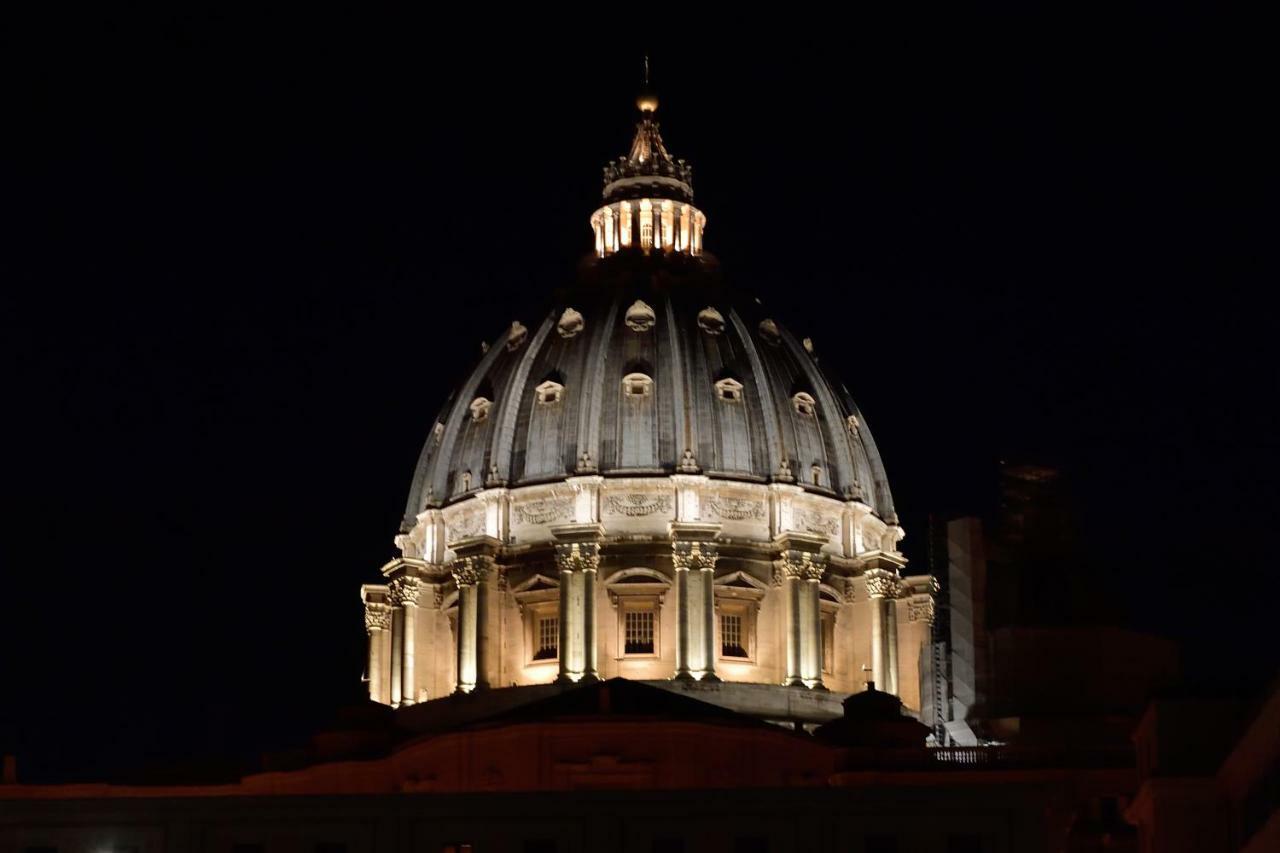 San Pietro Moonlight Luxury Apartment Roma Ngoại thất bức ảnh